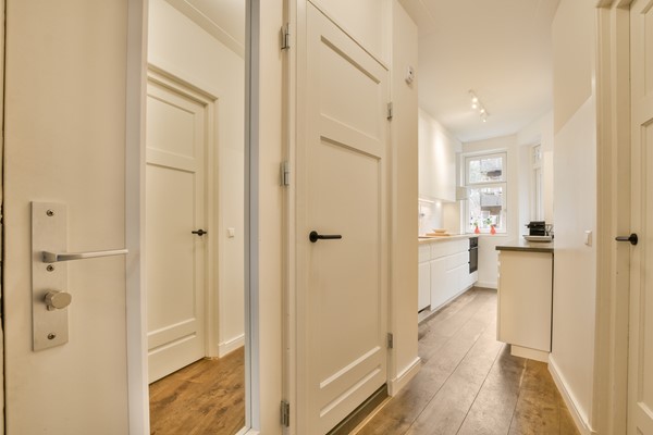 Photo - Sold: Baetostraat 7H, 1055 EP Amsterdam